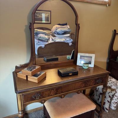 Sale Photo Thumbnail #318