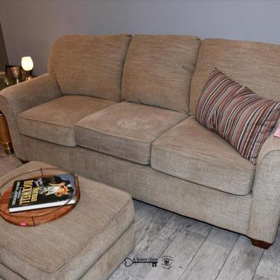 310 family room ll
