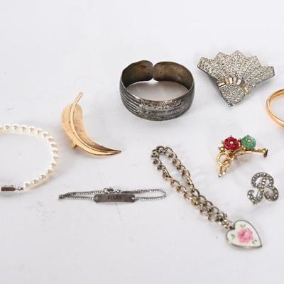 Sale Photo Thumbnail #146