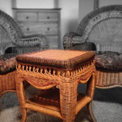 Wicker furniture need new pic
