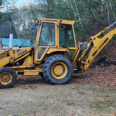 loader Ford (FO-O-555B TLB)
