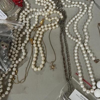 Sale Photo Thumbnail #27