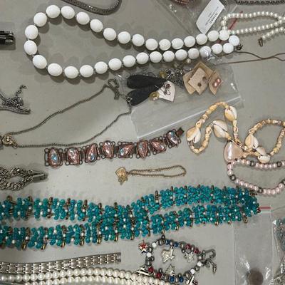 Sale Photo Thumbnail #26