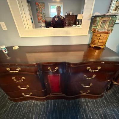 Sale Photo Thumbnail #189