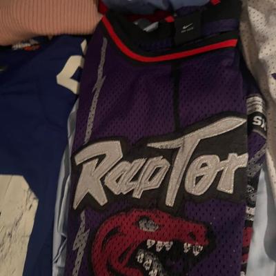 Sale Photo Thumbnail #104