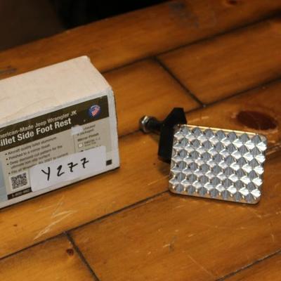 Sale Photo Thumbnail #385