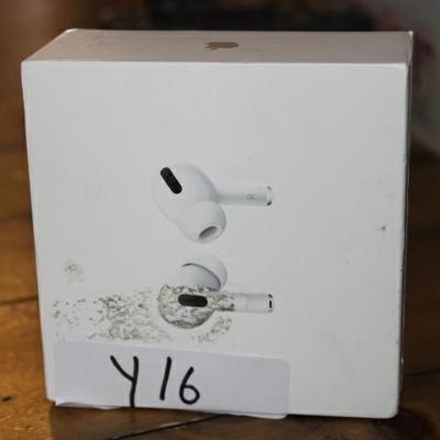 Sale Photo Thumbnail #116