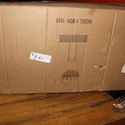 Sale Photo Thumbnail #572