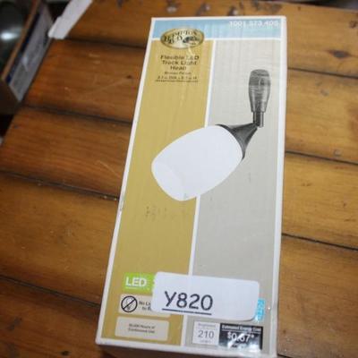 Sale Photo Thumbnail #937