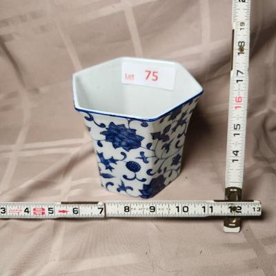 Sale Photo Thumbnail #191