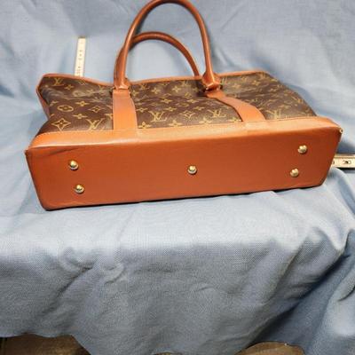 Sale Photo Thumbnail #392