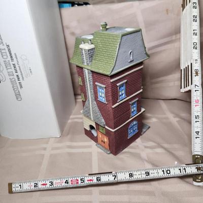 Sale Photo Thumbnail #272
