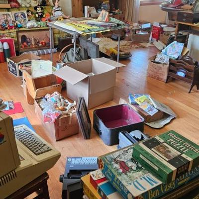 Estate sale photo