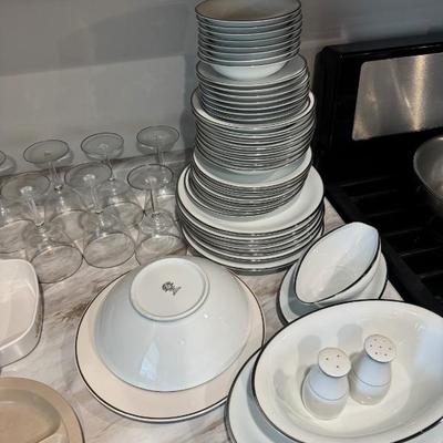 Sale Photo Thumbnail #5: Noritake china