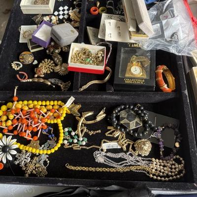 Sale Photo Thumbnail #56