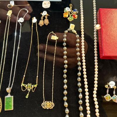 Sale Photo Thumbnail #590