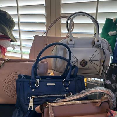 Sale Photo Thumbnail #414