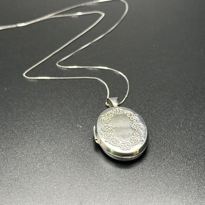 Sale Photo Thumbnail #29