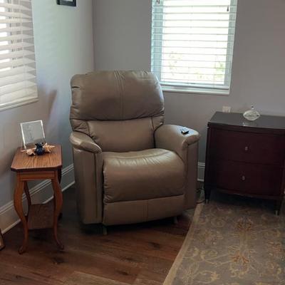 Sale Photo Thumbnail #35