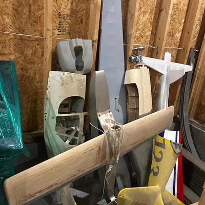 XL Model Airplanes To Finish