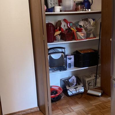 Pantry Cupboard Full Of Kitchen Goods Including Delonghi & T-fal 
