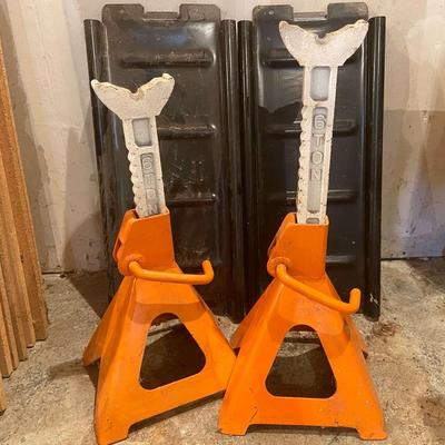 Car Ramp And Two Heavy Duty 6 Ton Jack Stands