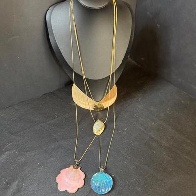 Shell Necklaces And Pendants