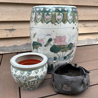 Vintage Porcelain Hand Painted Chinese Garden Stool Seat With Complimenting Vase And Fish Planter