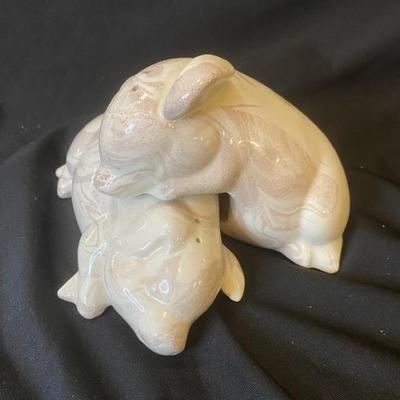 Mt. St. Helens Ashware 20th Anniversary Salt & Pepper Shakers “Pigs”