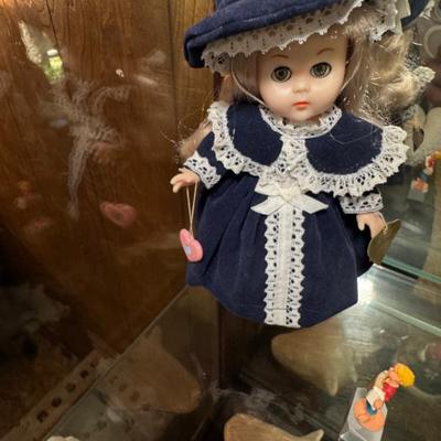 Sale Photo Thumbnail #153