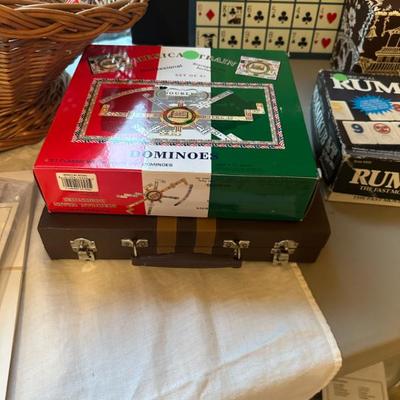 Sale Photo Thumbnail #310: Dominos