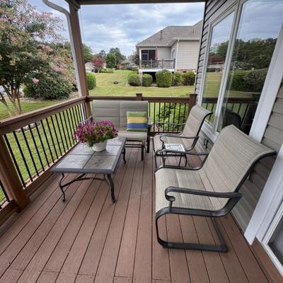 Sale Photo Thumbnail #332: Loveseat is a glicer