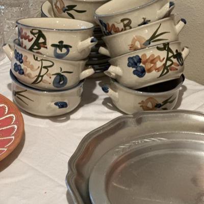 Sale Photo Thumbnail #218: Set of 8 soup bowls
