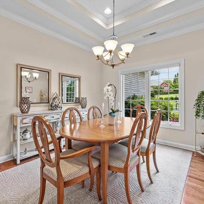 Sale Photo Thumbnail #192: Ethan Allen table, 2 captain chairs, 4 chairs