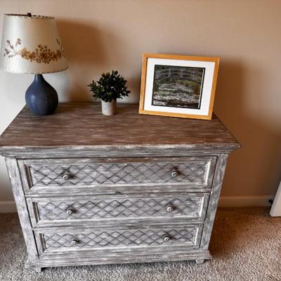 Sale Photo Thumbnail #185: Cute dresser