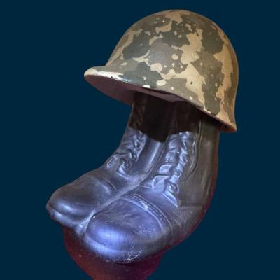 Jim beam boots helmet decanter