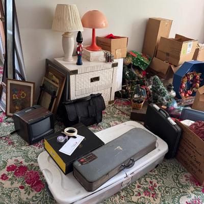 Sale Photo Thumbnail #119