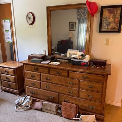 Sale Photo Thumbnail #136