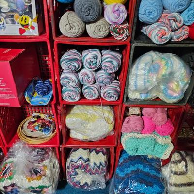 Yarn, Hand-made Blankets