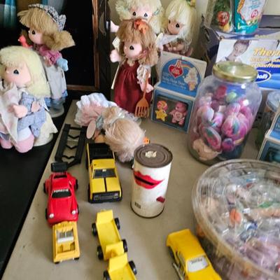 Dolls, Toys