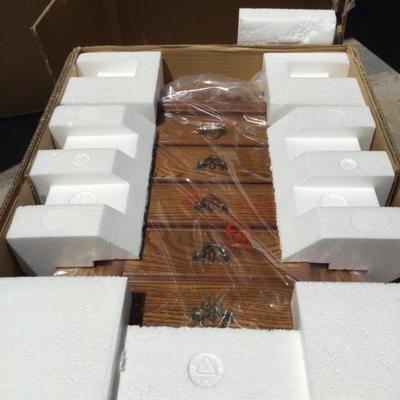 Thomas Pacconi Classics Jewelry Armoire, NIB, QF 177 Oak