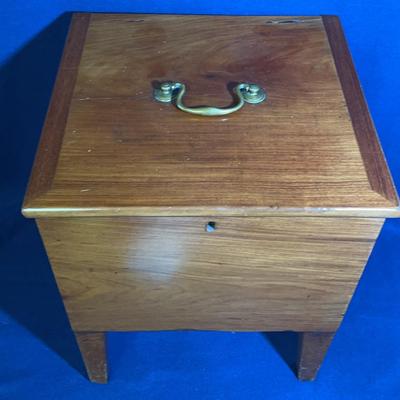 Antique Mahogany Cellarette