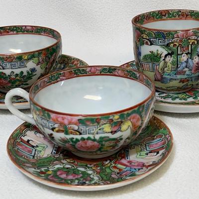 Chinese Export Rose Famille, 1000 Butterfly, Cups & Saucers