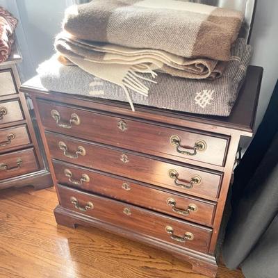 Sale Photo Thumbnail #182