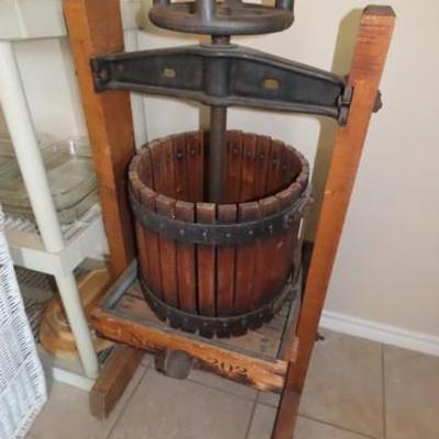 Estate sale photo