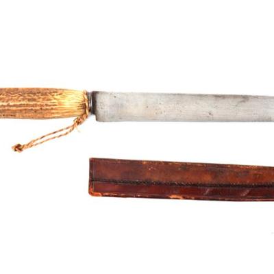 Lot 9 large stag handle knife wsheath