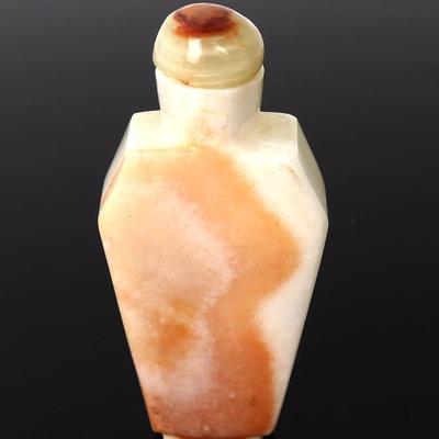 Sale Photo Thumbnail #290: Lot 290 chinese two tone agate carved snuff bottle