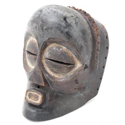 Sale Photo Thumbnail #495: Lot 496 mbagani mask democratic republic of congo