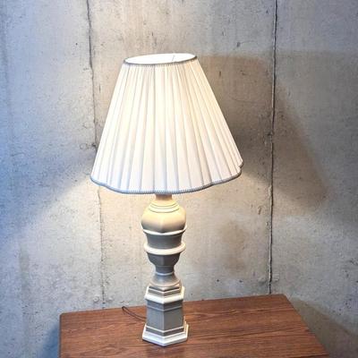 Leviton - Ceramic Base Column Lamp 