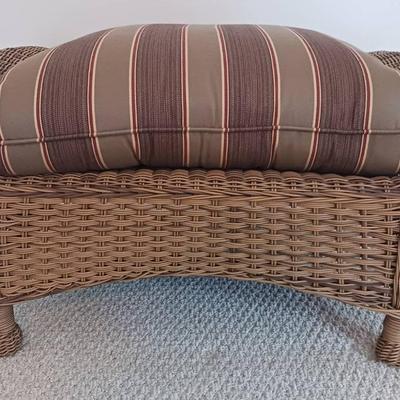 Woven Ottoman With Detachable Cushion